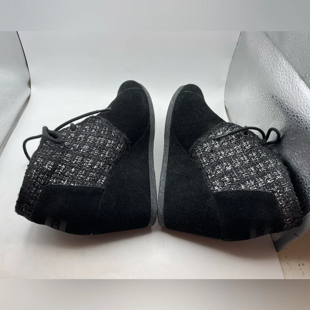 Toms Desert Black Women's Wedge Shoes size 5.5